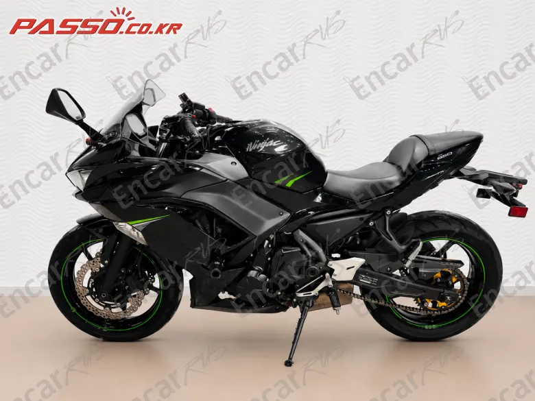 Kawasaki Ninja 650 Abs - фото 1