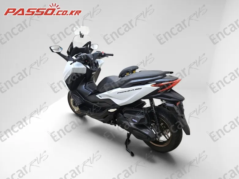 Honda Forza 350 - фото 3