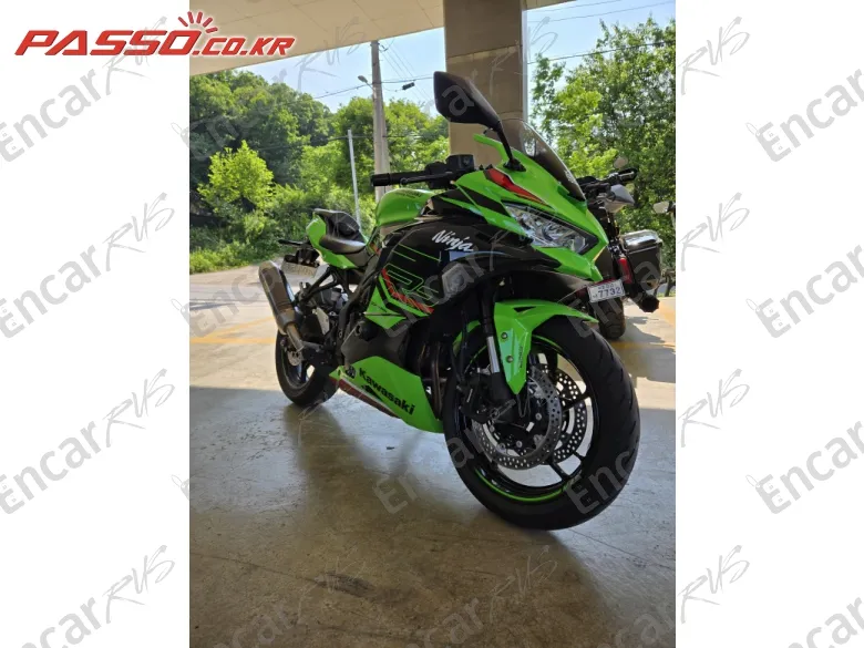 Kawasaki Ninja Zx 4 Rr - фото 0