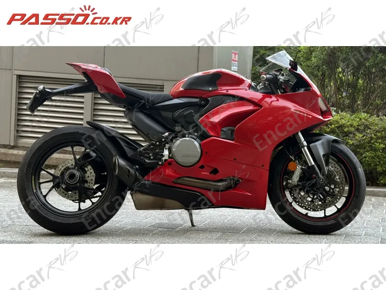 Ducati Panigale V2 - фото 0