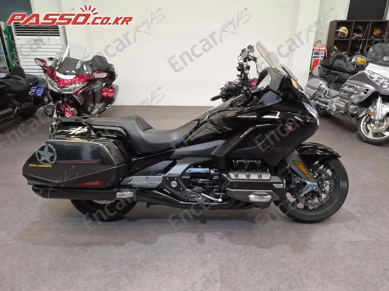 Honda Goldwing Mt - фото 0