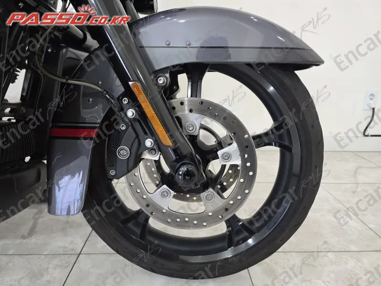 Harley-Davidson Flhtcuses - фото 5