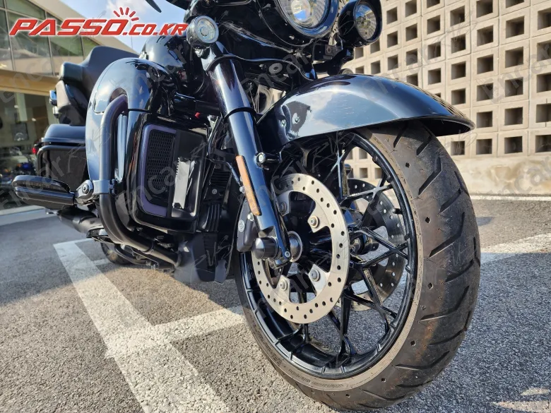 Harley-Davidson Flhxs Street Glide Special - фото 5