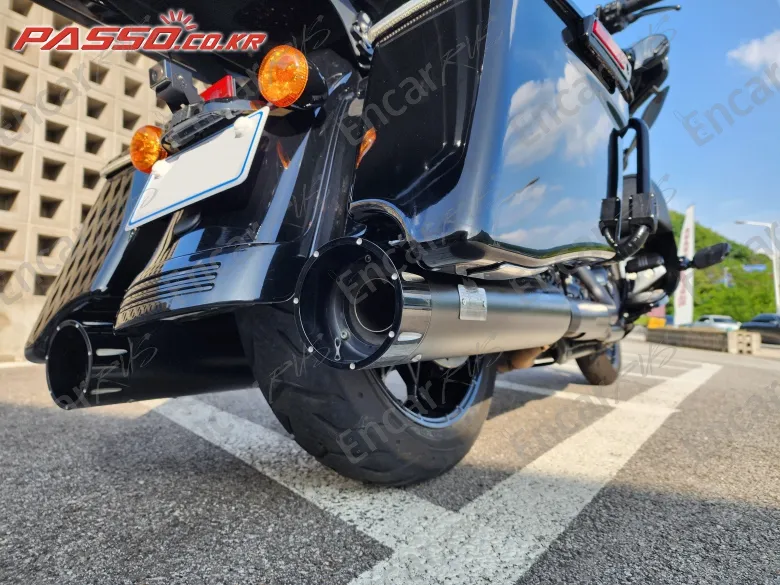 Harley-Davidson Flhxs Street Glide Special - фото 6