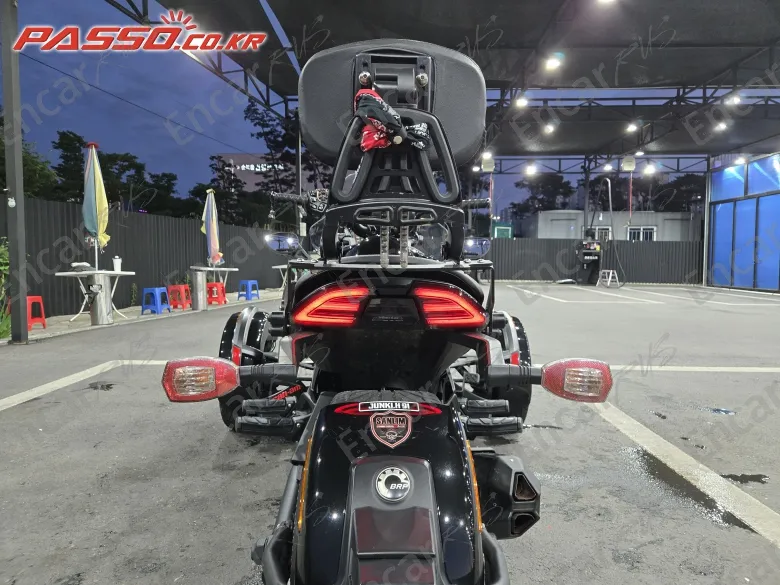 Brp Can-Am Spyder F3 S - фото 2