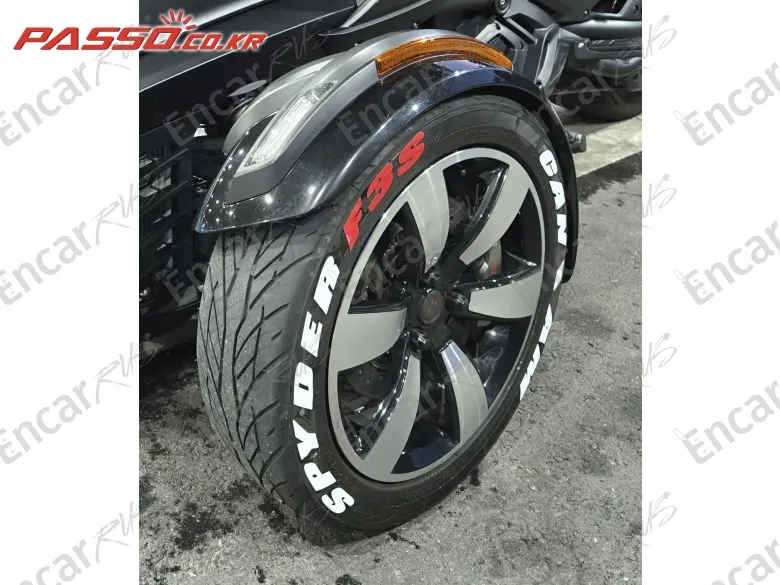 Brp Can-Am Spyder F3 S - фото 5