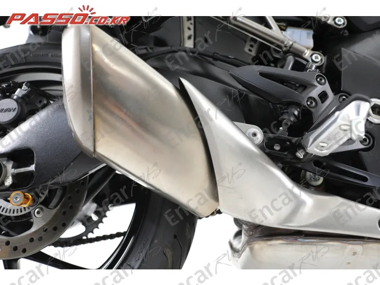 Suzuki Gsx S 1000 Gt - фото 6