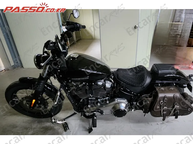 Harley-Davidson Street Bob 117 - фото 4