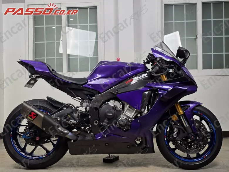 Yamaha Yzf R1 - фото 0