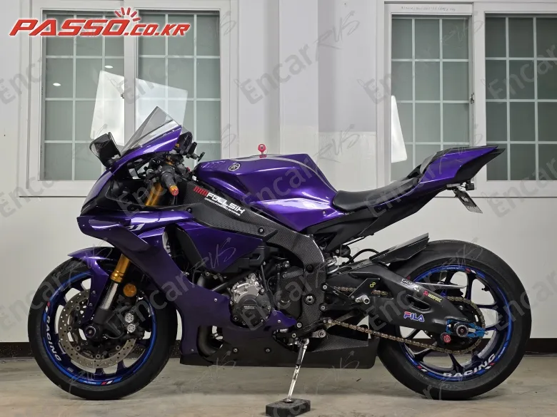 Yamaha Yzf R1 - фото 1
