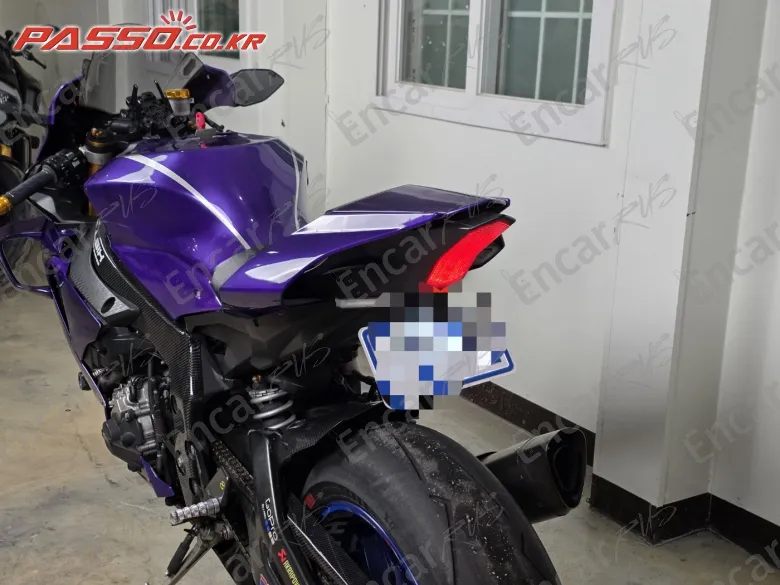 Yamaha Yzf R1 - фото 2