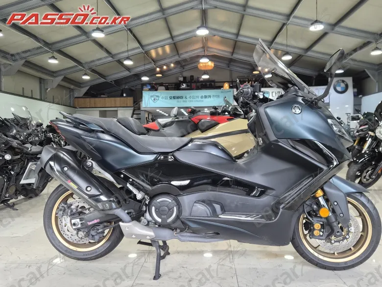 Yamaha T Max 560 - фото 0