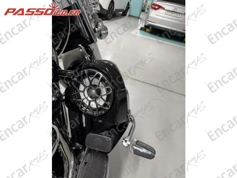 Harley-Davidson Flhr - фото 5