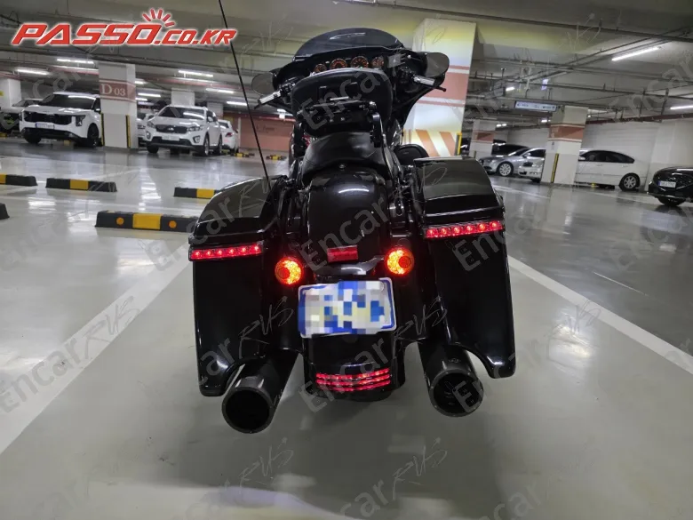 Harley-Davidson Flhxs Street Glide Special - фото 2
