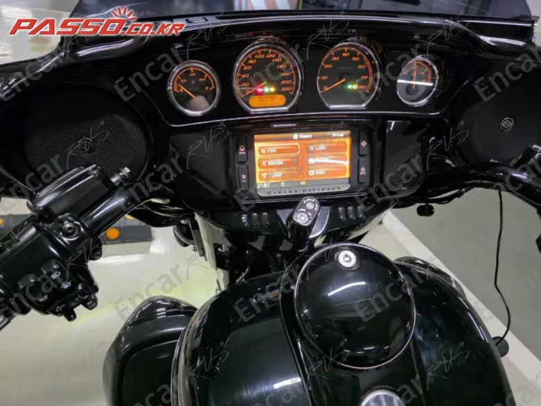 Harley-Davidson Flhxs Street Glide Special - фото 4