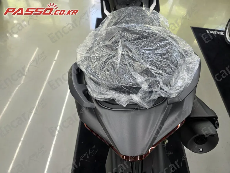 Yamaha T Max 560 - фото 4