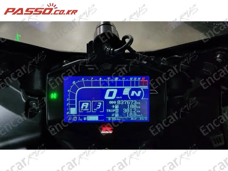 Suzuki Gsx R 1000 R Abs - фото 6