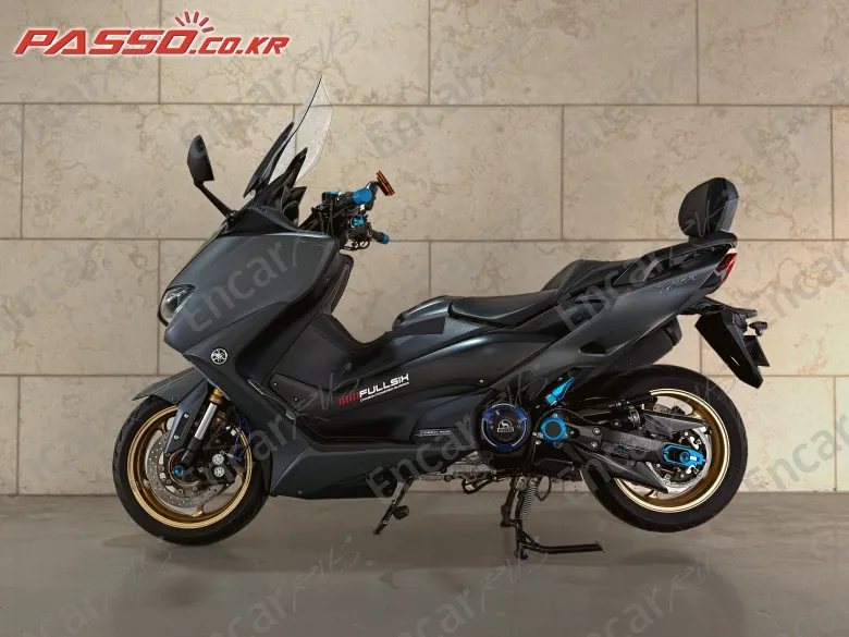 Yamaha T Max 560 - фото 1