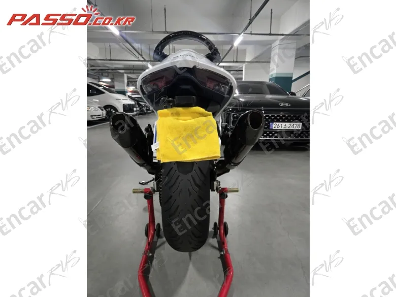 Suzuki Gsx R 1300 Hayabusa - фото 2