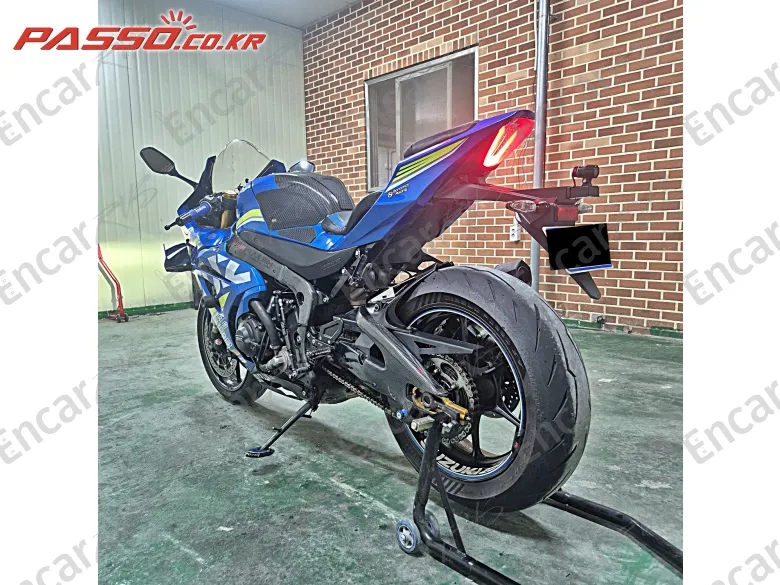 Suzuki Gsx R 1000 R Abs - фото 4