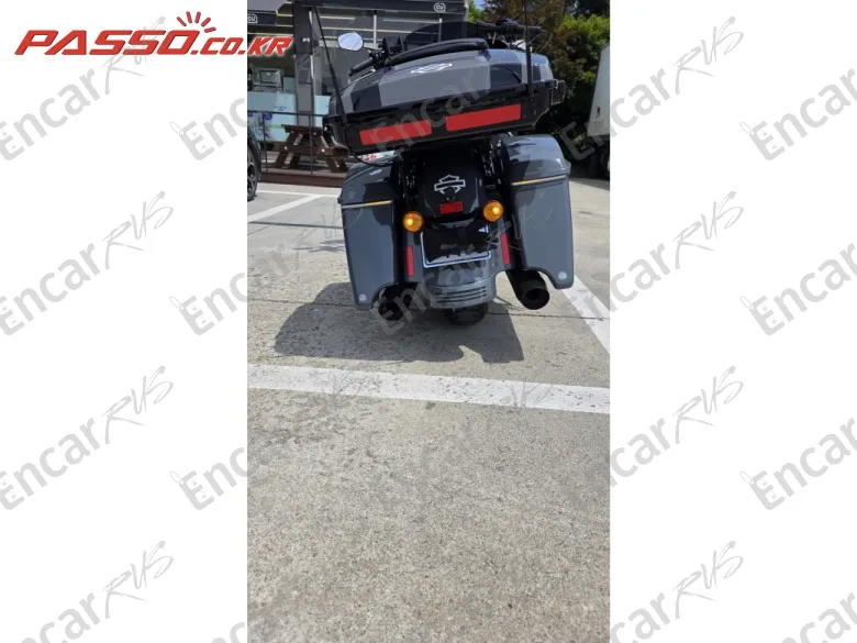 Harley-Davidson Flhxs Street Glide Special - фото 4