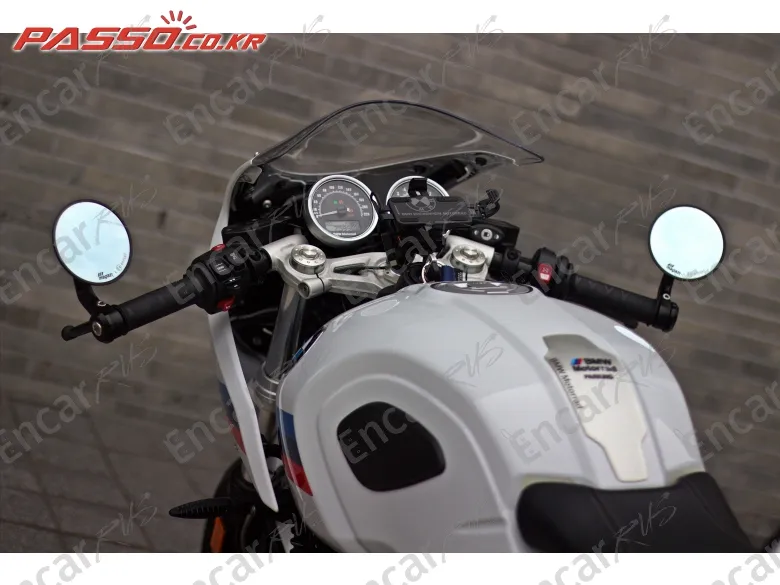 Bmw R Nine T Racer - фото 3
