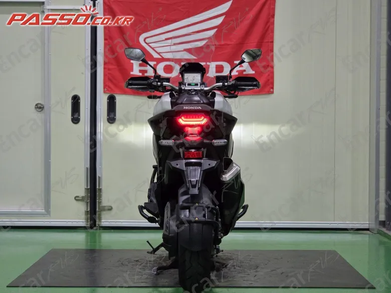 Honda X Adv - фото 2