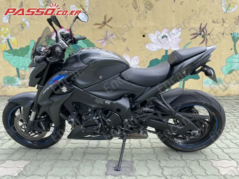 Suzuki Gsx S 1000 - фото 1