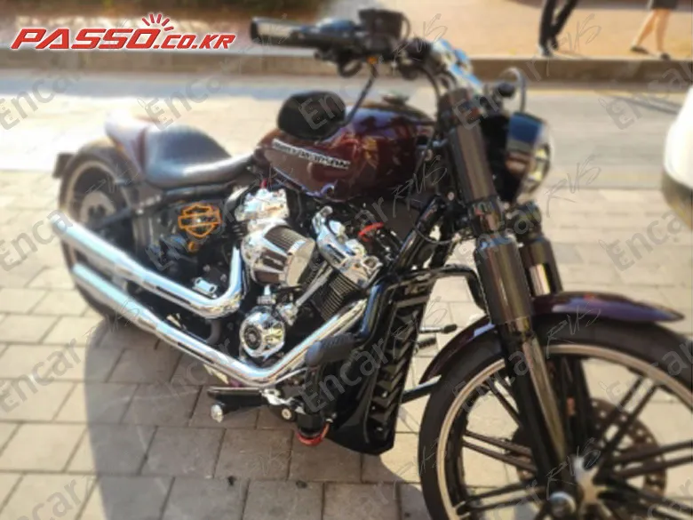Harley-Davidson Breakout - фото 0