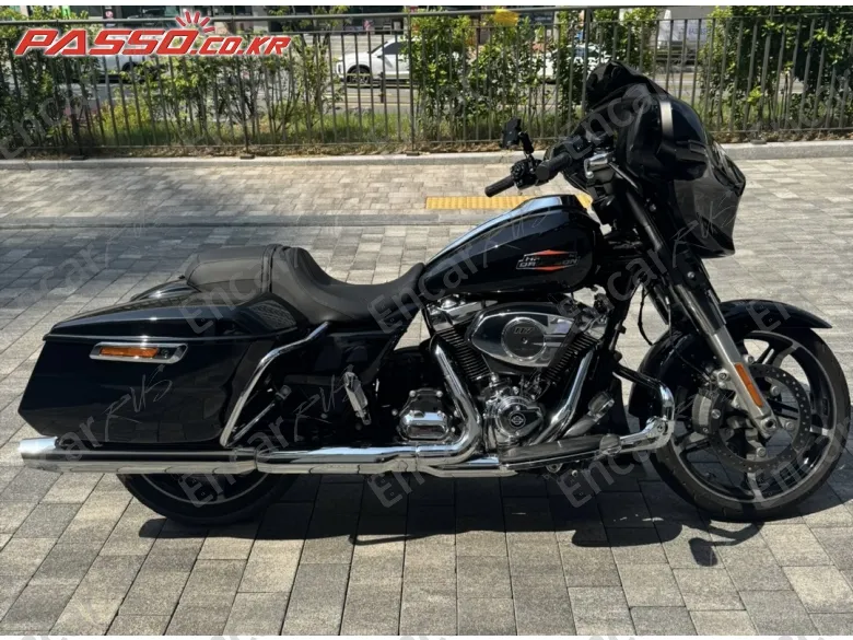 Harley-Davidson Flhx - фото 0
