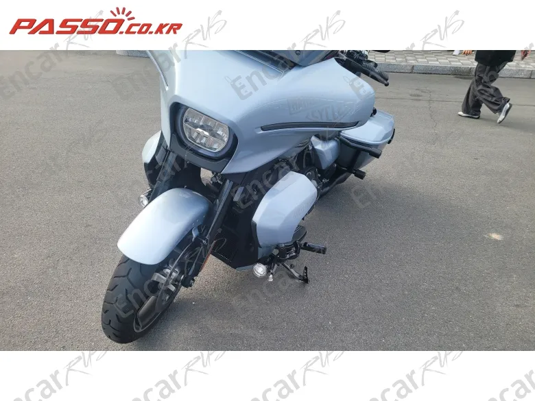 Harley-Davidson Flhxs Street Glide Special - фото 1