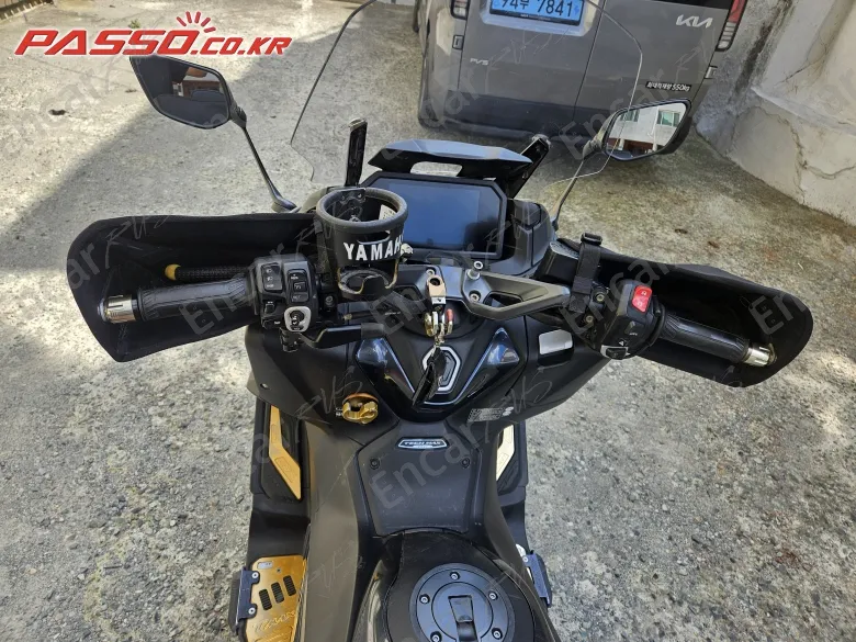 Yamaha T Max 560 - фото 3