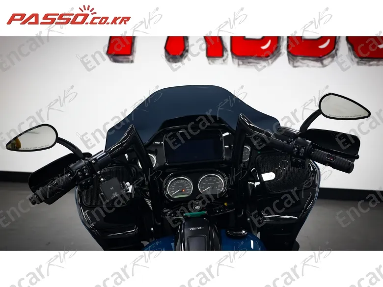 HARLEY-DAVIDSON ROAD GLIDE SPECIAL - фото 3