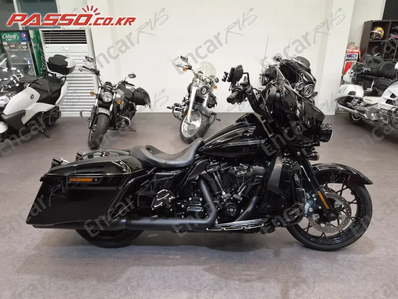 Harley-Davidson Flhxs Street Glide Special - фото 0
