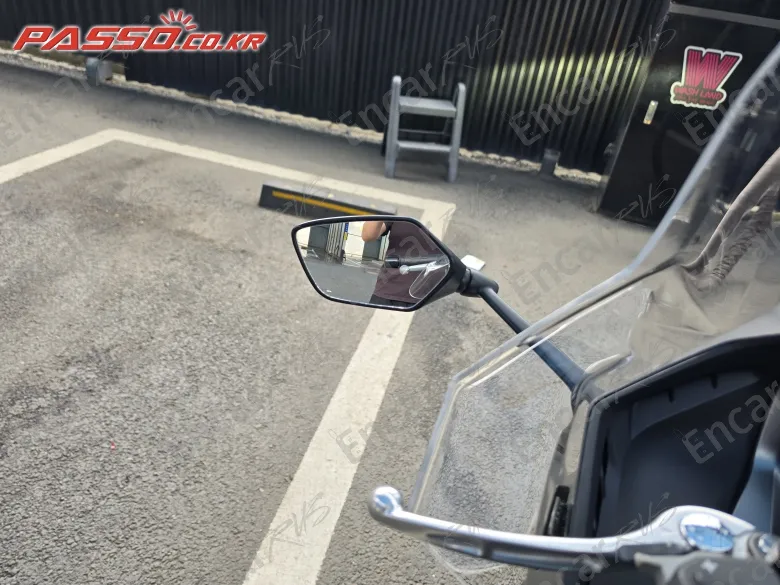 Honda Forza 750 - фото 3