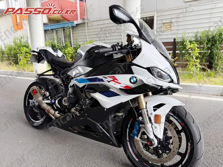 BMW S 1000 RR - фото 0