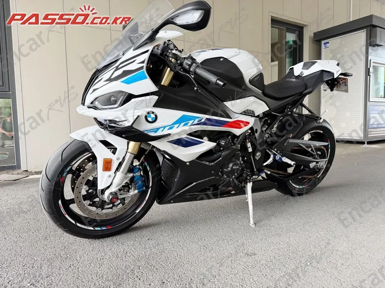 BMW S 1000 RR - фото 1