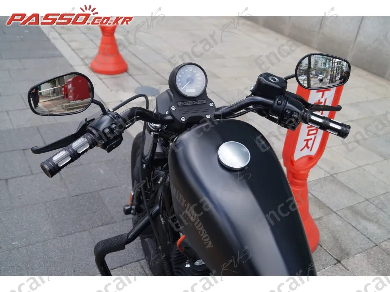 HARLEY-DAVIDSON XL 883 N - фото 3