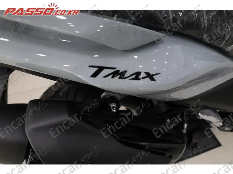 Yamaha T Max 560 - фото 2