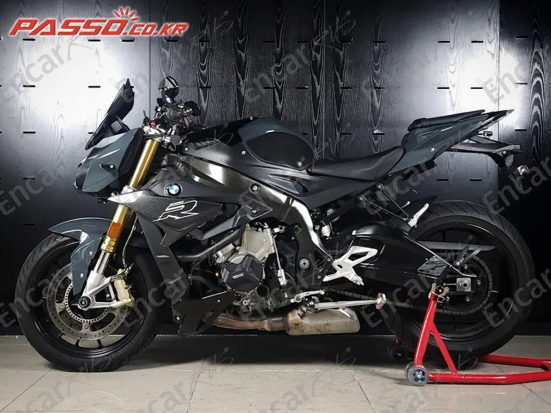 Bmw S 1000 R - фото 1