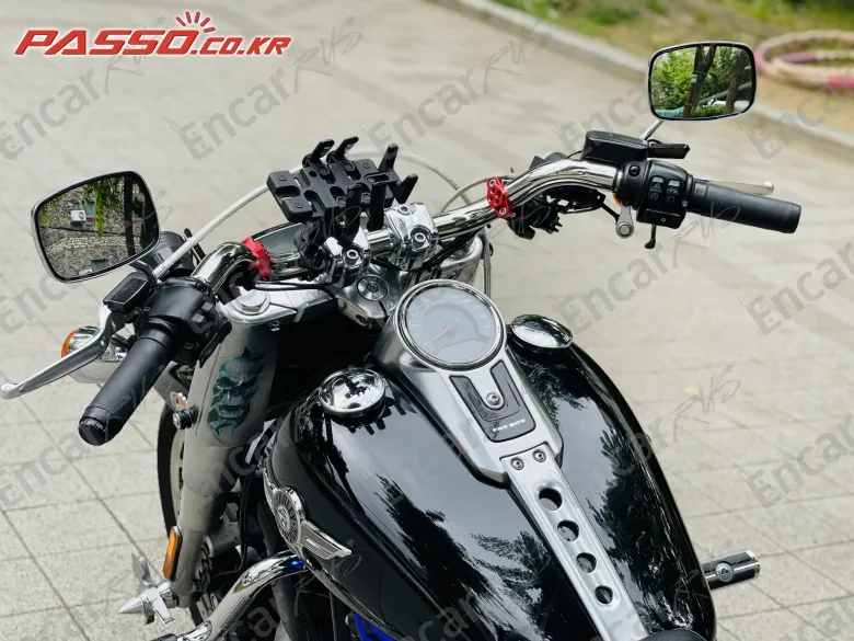 Harley-Davidson Fat Bob 114 - фото 3