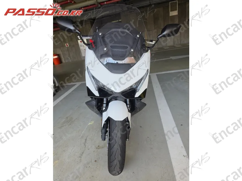 Honda Forza 750 - фото 4