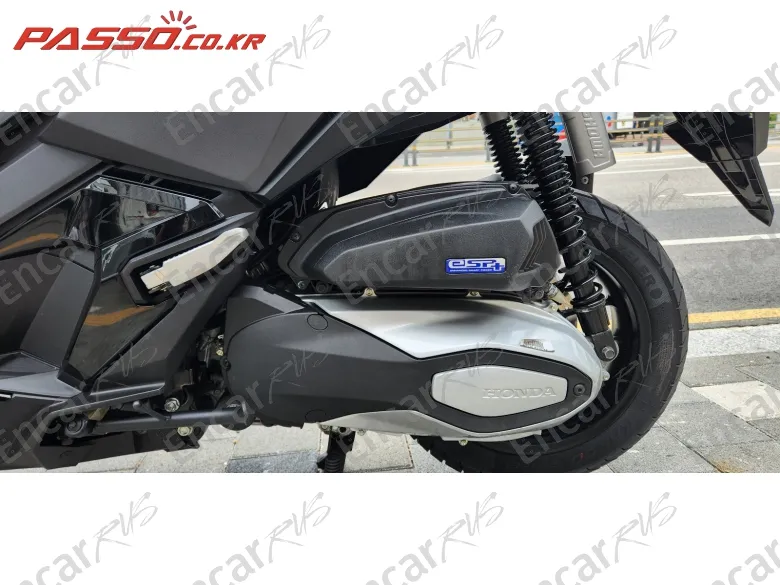 Honda Adv 350 - фото 4