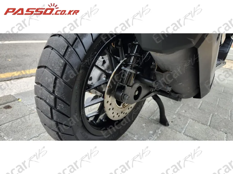 Honda Adv 350 - фото 5