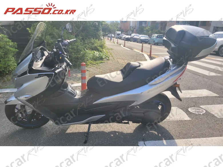 Suzuki Burgman 400 Abs - фото 1