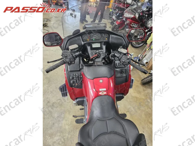Honda Goldwing 1800 - фото 3