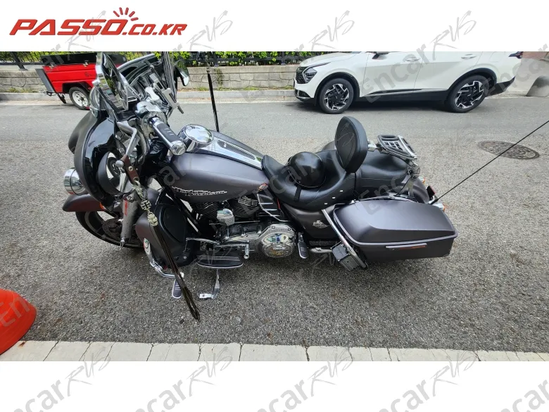 Harley-Davidson Flhx - фото 1