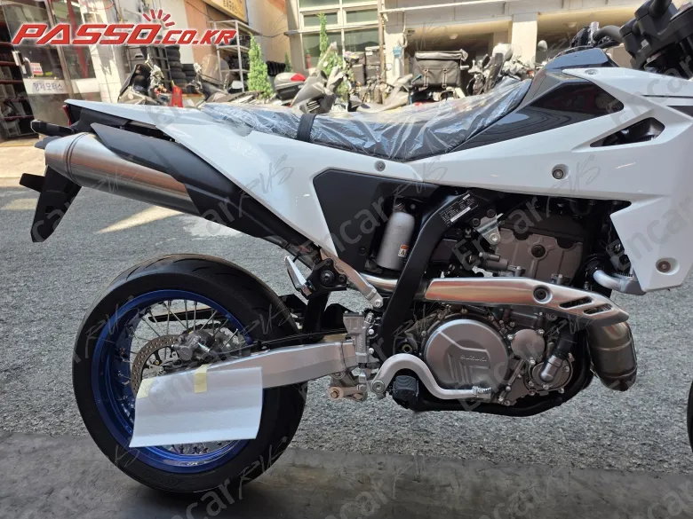 SUZUKI DR Z 4 SM - фото 6