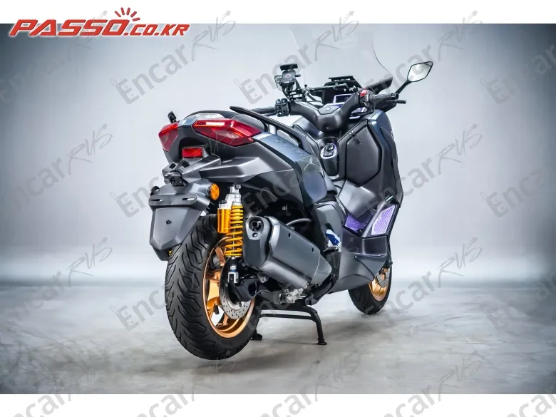 YAMAHA X MAX 300 ABS - фото 2