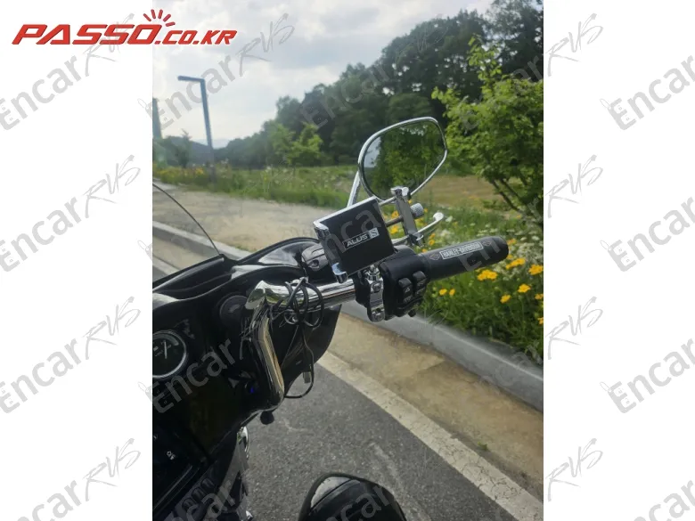 HARLEY-DAVIDSON ULTRA LIMITED - фото 3